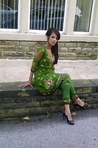 UK luxurious Indian Paki honeys