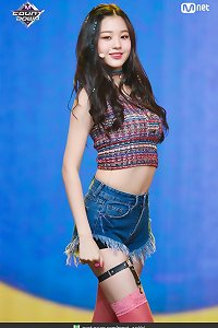 IZONE fap vagina hyewon, wonyoung, yuri, eunbi, minju, chaewon