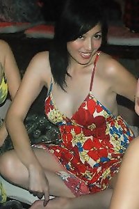 Bosohan ang hotmama na pinay